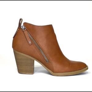 Dolce Vita Jameson Double Zip Booties